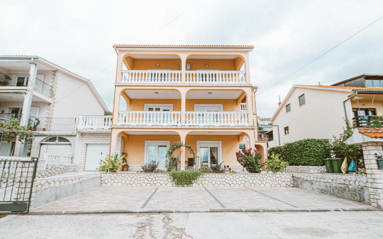 Apartments Vukic ซริกเวนิซา ภายนอก รูปภาพ