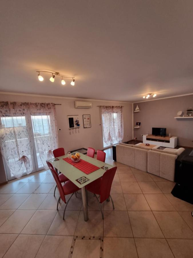 Apartments Vukic ซริกเวนิซา ภายนอก รูปภาพ